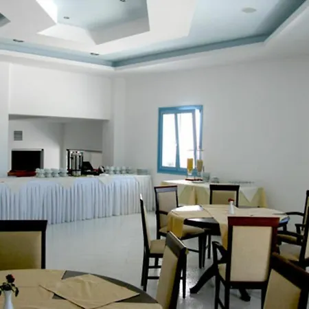 Captains Rock Hotel 3*