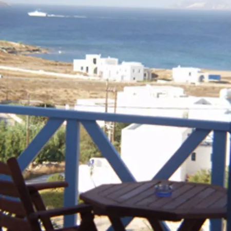 Captains Rock 3* Chrisi Akti (Paros)